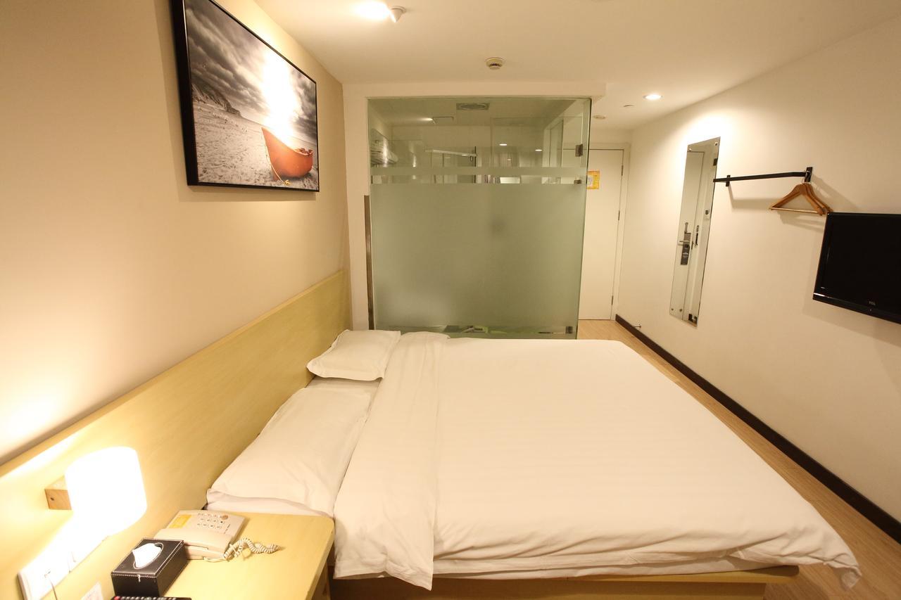 Weijing Express Hotel Changshu Dış mekan fotoğraf