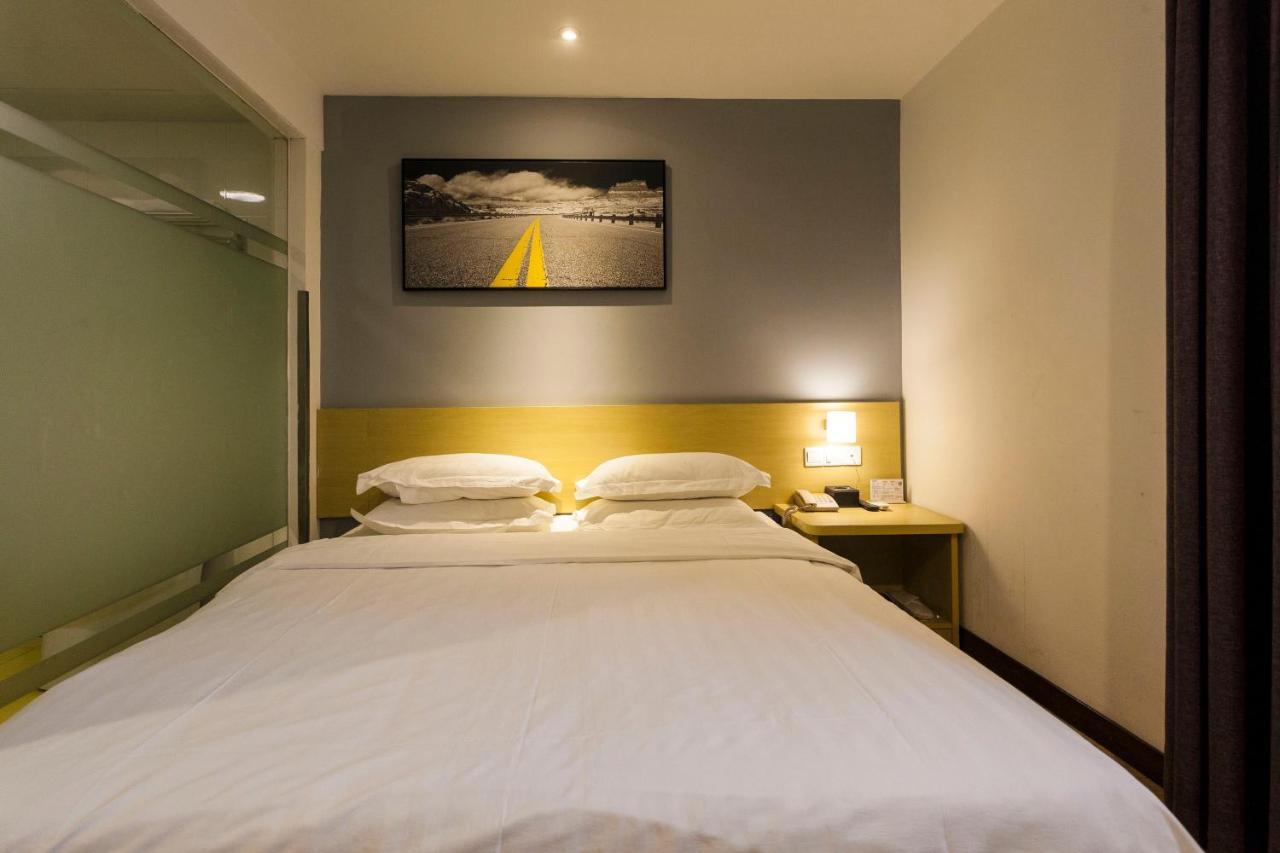 Weijing Express Hotel Changshu Dış mekan fotoğraf