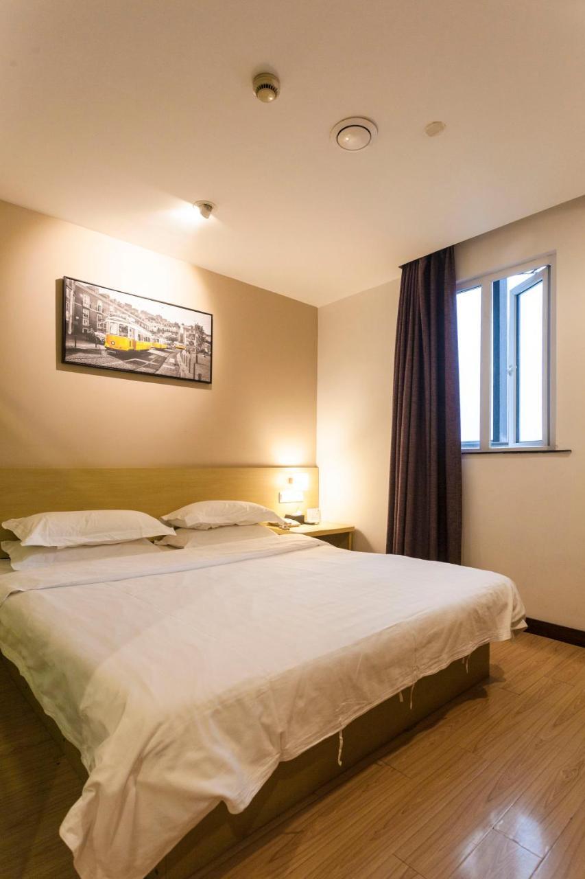 Weijing Express Hotel Changshu Dış mekan fotoğraf