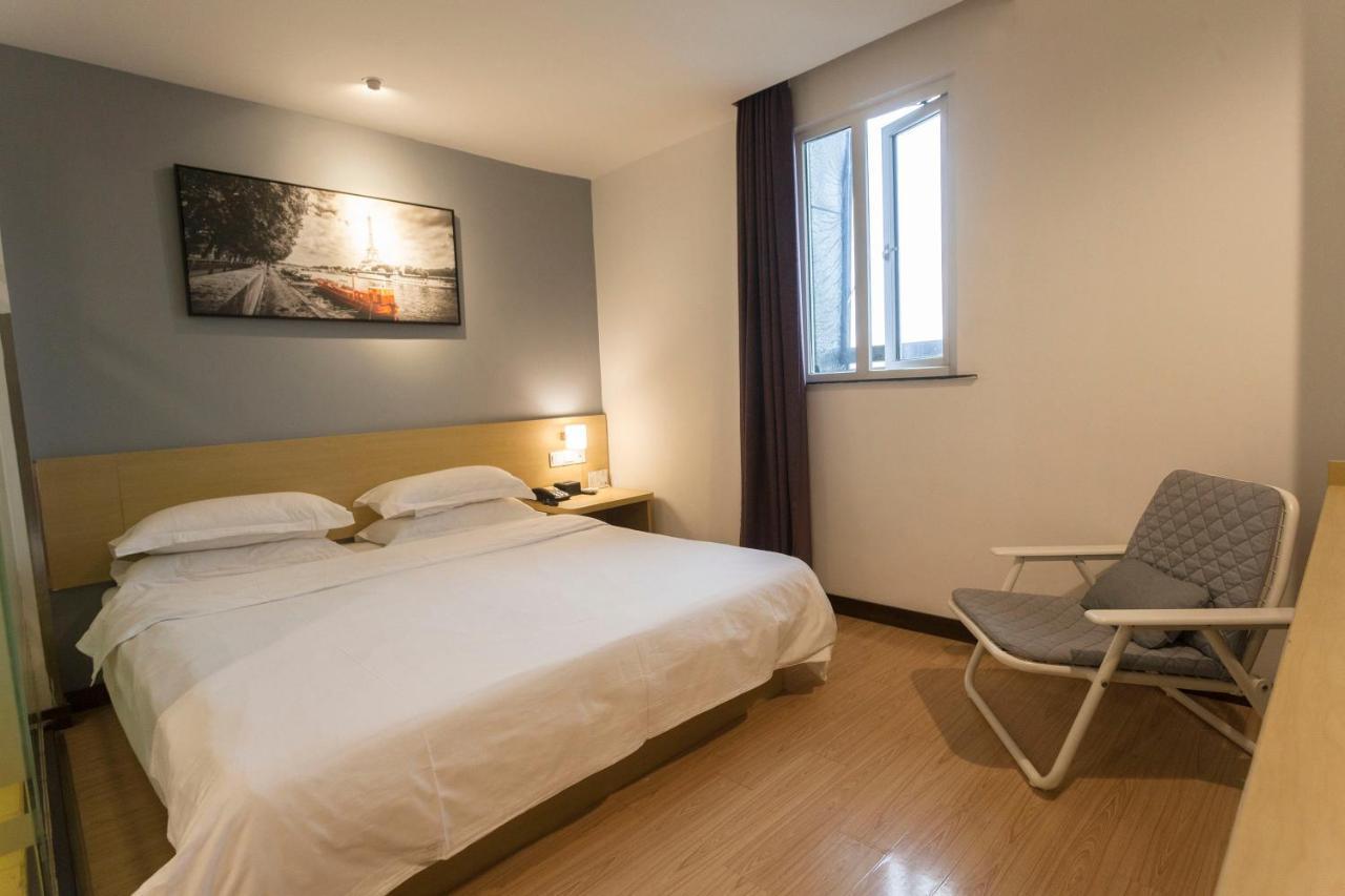 Weijing Express Hotel Changshu Dış mekan fotoğraf