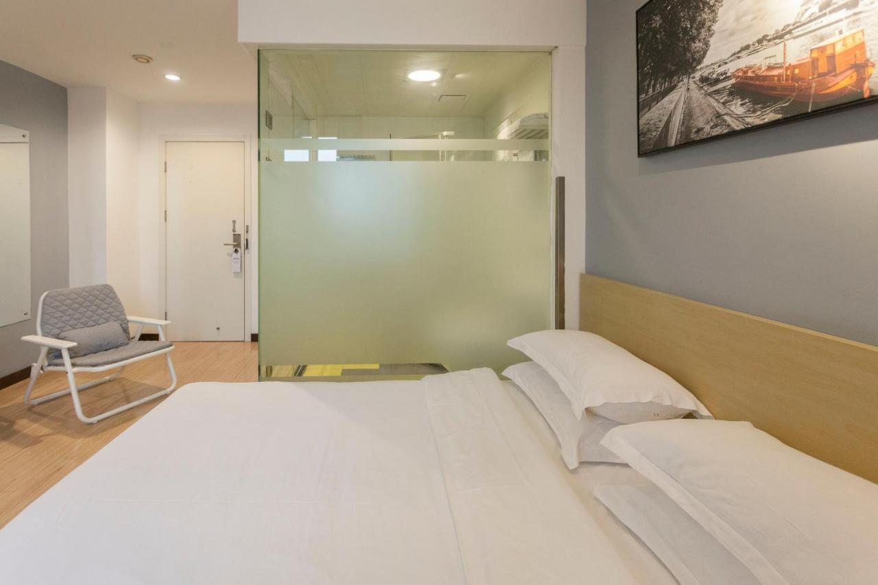 Weijing Express Hotel Changshu Dış mekan fotoğraf