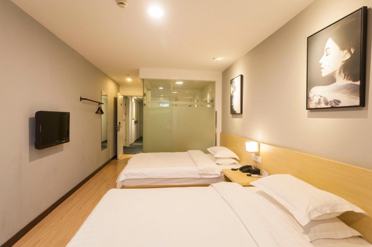 Weijing Express Hotel Changshu Dış mekan fotoğraf