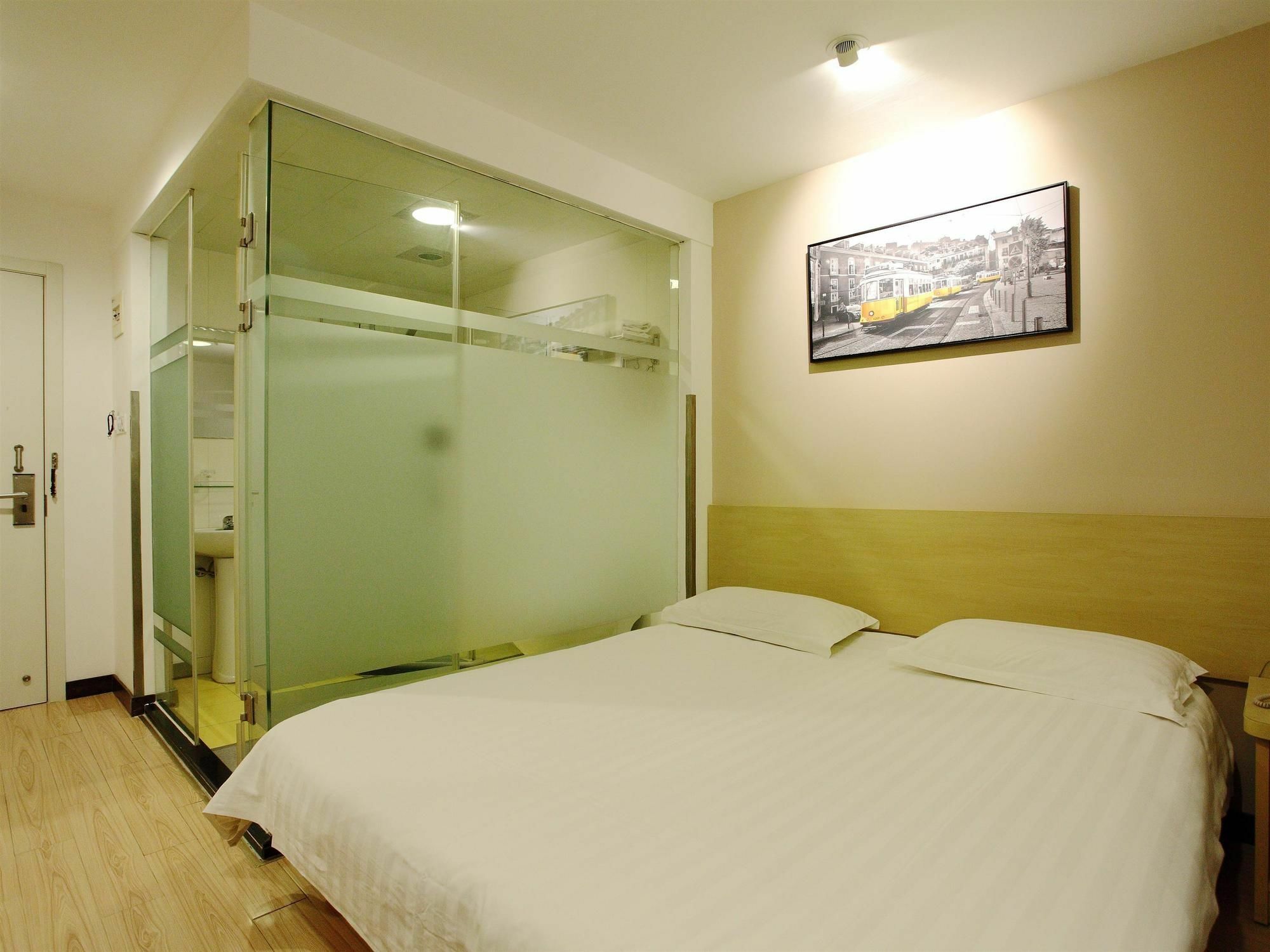 Weijing Express Hotel Changshu Dış mekan fotoğraf